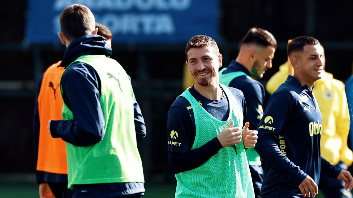 Fenerbahçe’de Trabzonspor maçının hazırlıkları sürdü