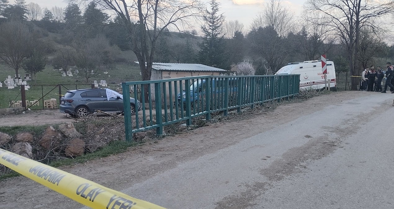 Mezarlık ziyaretinde kan aktı: 1 ölü