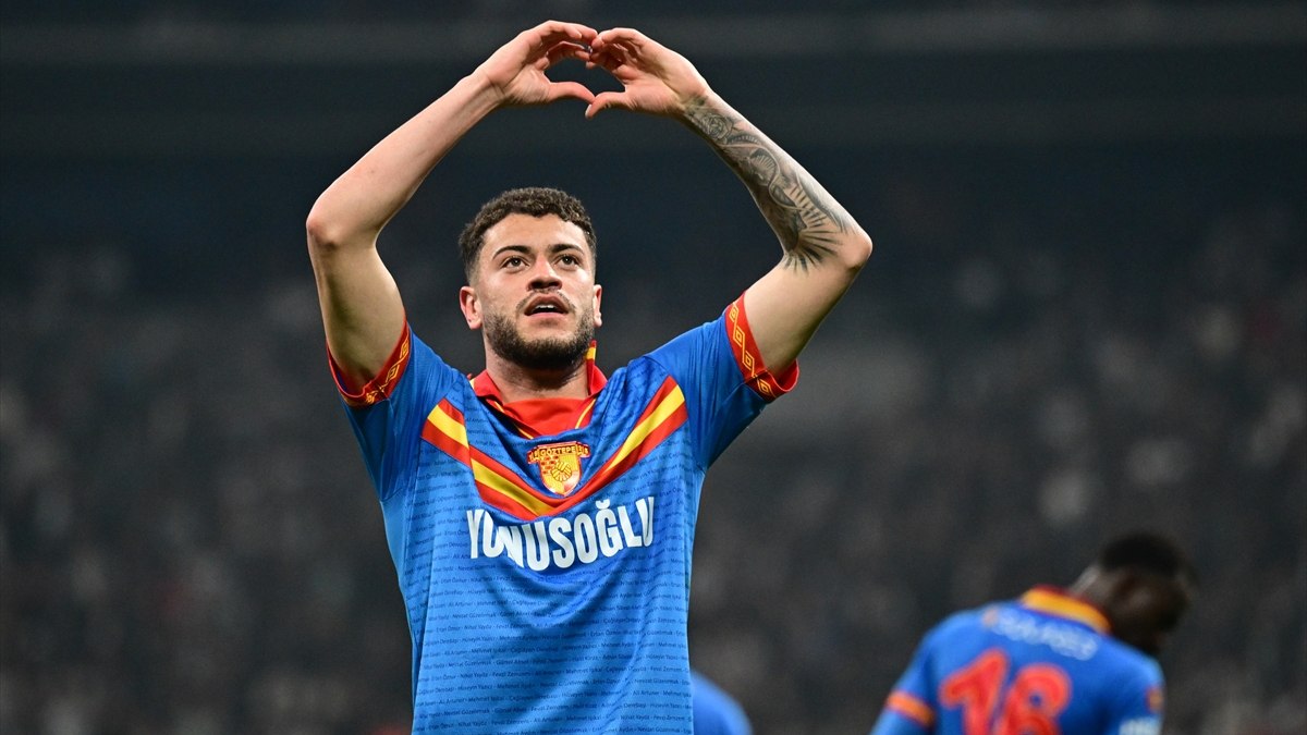 Romulo, Beşiktaş’a karşı hat-trick yaptı